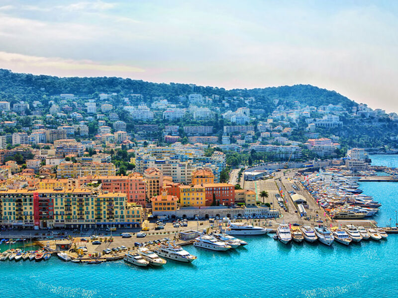 ALPLERİN GÖLGESİNDE 5 ÜLKE TURU PC 2025 (ZRH-ZRH)