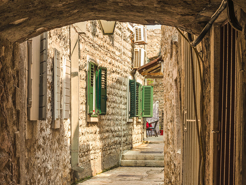 BUDVA (2025) AİR MONTENEGRO HAVAYOLLARI İLE