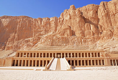 MISIR ŞAHESERLERİ TURU---4* MERKEZİ OTELLER  İSKENDERİYE GİDİŞ / HURGADA DÖNÜŞ