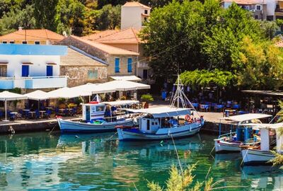 YILBAŞI ÖZEL MİDİLLİ TURU AYVALIK ÇIKIŞ Yeni yılı sıradan bir şehirde değil, denizin karşı kıyısında, Ege’nin ışıkları altında karşılayın.